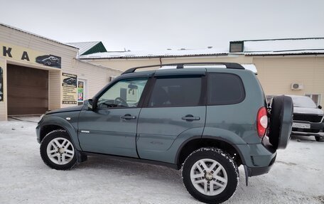 Chevrolet Niva I рестайлинг, 2011 год, 459 000 рублей, 3 фотография