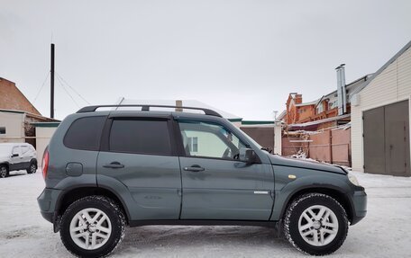 Chevrolet Niva I рестайлинг, 2011 год, 459 000 рублей, 7 фотография