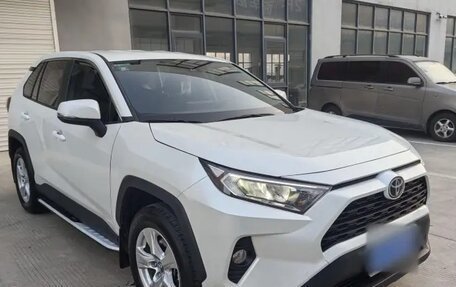 Toyota RAV4, 2022 год, 2 468 999 рублей, 3 фотография