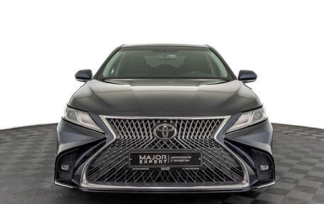 Toyota Camry, 2019 год, 2 355 000 рублей, 2 фотография