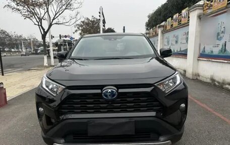 Toyota RAV4, 2022 год, 2 912 999 рублей, 2 фотография