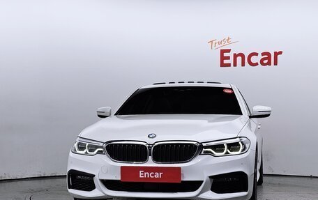 BMW 5 серия, 2020 год, 3 550 800 рублей, 2 фотография