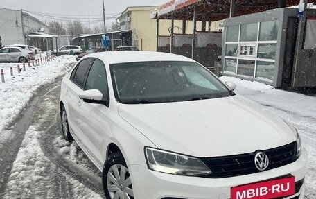 Volkswagen Jetta VI, 2015 год, 1 175 000 рублей, 3 фотография