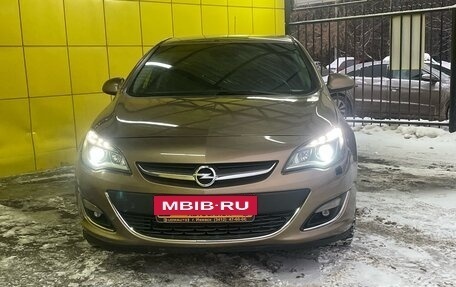 Opel Astra J, 2012 год, 599 000 рублей, 2 фотография