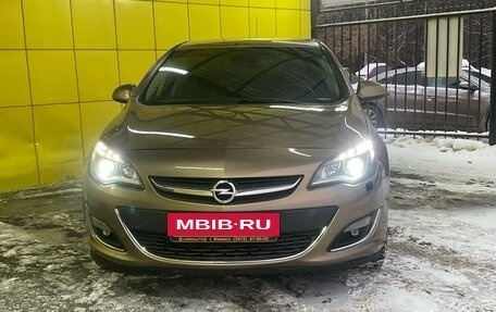 Opel Astra J, 2012 год, 599 000 рублей, 3 фотография