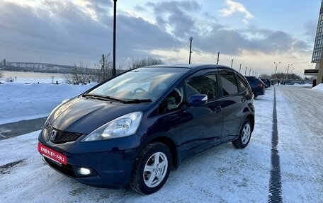 Honda Fit III, 2010 год, 925 000 рублей, 10 фотография