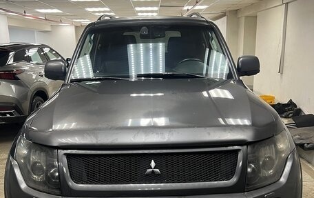 Mitsubishi Pajero IV, 2011 год, 1 950 000 рублей, 2 фотография