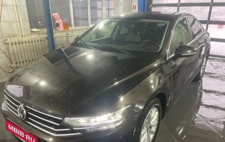 Volkswagen Passat B8 рестайлинг, 2020 год, 2 650 000 рублей, 1 фотография