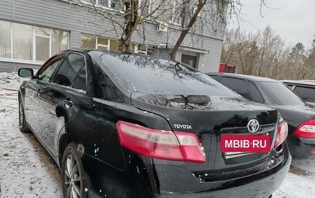 Toyota Camry, 2007 год, 600 000 рублей, 4 фотография