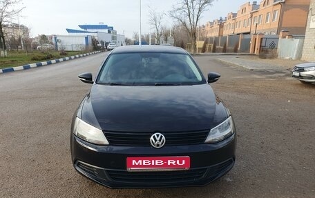 Volkswagen Jetta VI, 2013 год, 999 999 рублей, 2 фотография