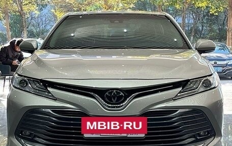 Toyota Camry, 2021 год, 2 930 000 рублей, 2 фотография