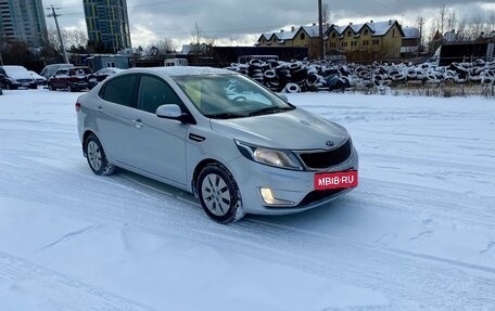 KIA Rio III рестайлинг, 2013 год, 899 000 рублей, 2 фотография