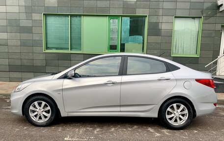 Hyundai Solaris II рестайлинг, 2013 год, 1 085 000 рублей, 2 фотография