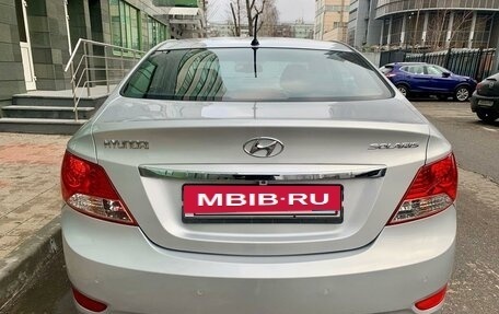 Hyundai Solaris II рестайлинг, 2013 год, 1 085 000 рублей, 5 фотография