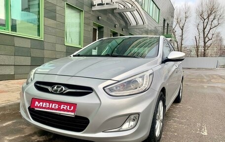 Hyundai Solaris II рестайлинг, 2013 год, 1 085 000 рублей, 6 фотография