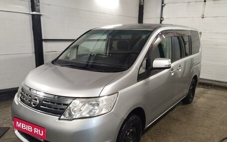 Nissan Serena III, 2010 год, 1 400 000 рублей, 2 фотография