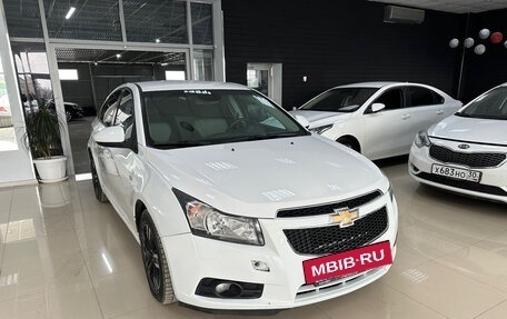 Chevrolet Cruze II, 2012 год, 860 000 рублей, 3 фотография