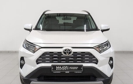 Toyota RAV4, 2020 год, 3 695 000 рублей, 2 фотография