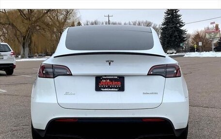 Tesla Model Y I, 2022 год, 7 092 000 рублей, 4 фотография