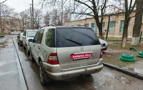 Mercedes-Benz M-Класс, 2000 год, 600 000 рублей, 3 фотография