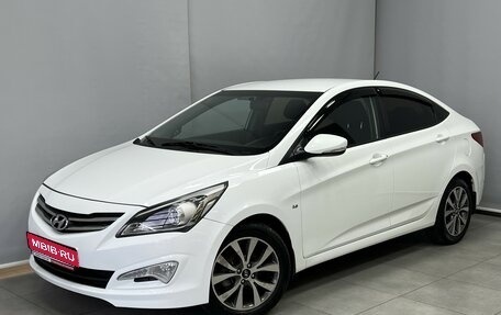 Hyundai Solaris II рестайлинг, 2015 год, 937 000 рублей, 1 фотография