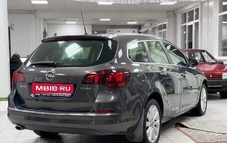 Opel Astra J, 2013 год, 999 000 рублей, 7 фотография