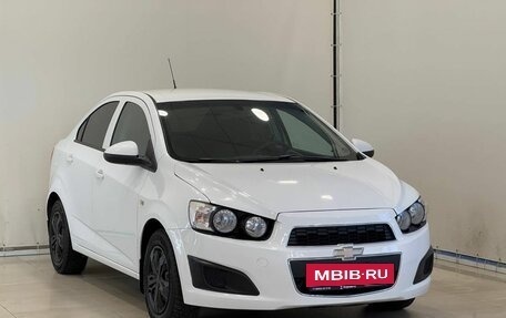 Chevrolet Aveo III, 2013 год, 735 000 рублей, 2 фотография