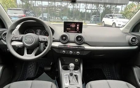 Audi Q2 I, 2022 год, 2 245 000 рублей, 10 фотография