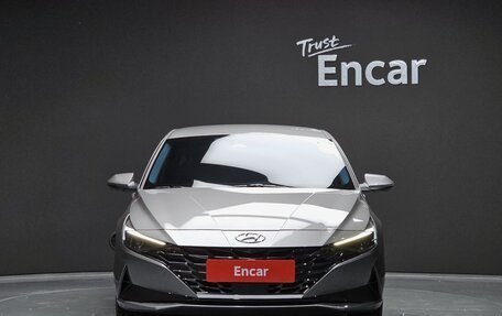 Hyundai Avante, 2020 год, 2 100 000 рублей, 3 фотография