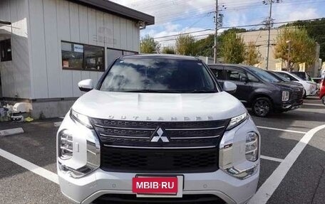 Mitsubishi Outlander, 2022 год, 3 250 001 рублей, 7 фотография