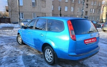 Ford Focus II рестайлинг, 2005 год, 425 000 рублей, 24 фотография