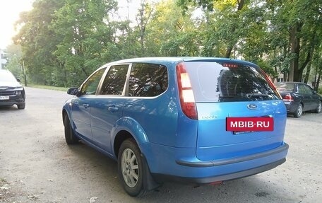 Ford Focus II рестайлинг, 2005 год, 425 000 рублей, 21 фотография