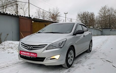 Hyundai Solaris II рестайлинг, 2015 год, 1 149 000 рублей, 2 фотография