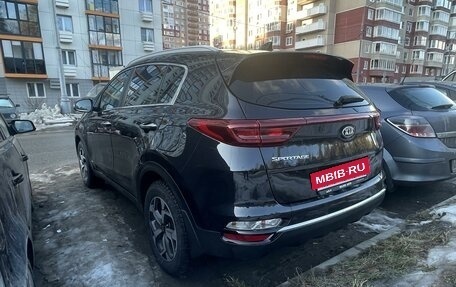 KIA Sportage IV рестайлинг, 2021 год, 3 000 000 рублей, 2 фотография