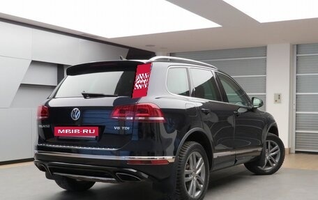 Volkswagen Touareg III, 2016 год, 3 490 000 рублей, 2 фотография