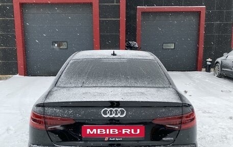 Audi A4, 2017 год, 2 700 000 рублей, 5 фотография