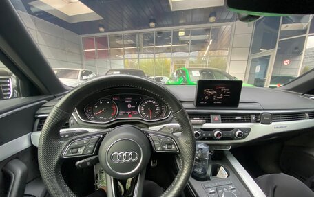 Audi A4, 2017 год, 2 700 000 рублей, 10 фотография