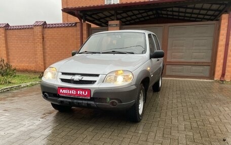 Chevrolet Niva I рестайлинг, 2012 год, 600 000 рублей, 1 фотография