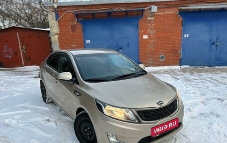 KIA Rio III рестайлинг, 2012 год, 695 000 рублей, 1 фотография