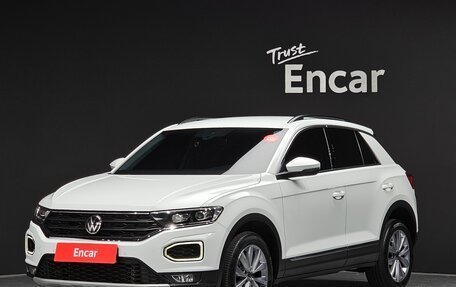 Volkswagen T-Roc I, 2021 год, 2 250 000 рублей, 1 фотография