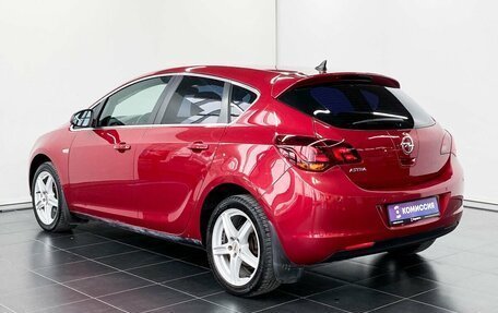 Opel Astra J, 2010 год, 980 000 рублей, 4 фотография