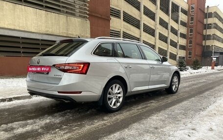 Skoda Superb III рестайлинг, 2017 год, 2 970 000 рублей, 2 фотография