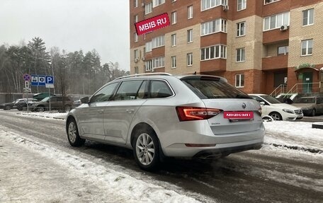 Skoda Superb III рестайлинг, 2017 год, 2 970 000 рублей, 4 фотография