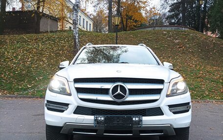 Mercedes-Benz GL-Класс, 2013 год, 2 650 000 рублей, 4 фотография