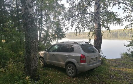 Hyundai Tucson III, 2008 год, 1 050 000 рублей, 19 фотография