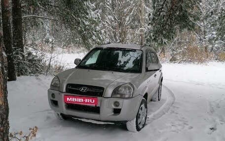 Hyundai Tucson III, 2008 год, 1 050 000 рублей, 22 фотография