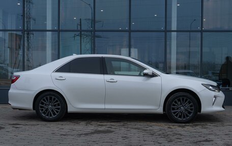 Toyota Camry, 2017 год, 2 888 000 рублей, 5 фотография