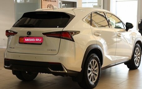 Lexus NX I, 2021 год, 5 000 000 рублей, 8 фотография