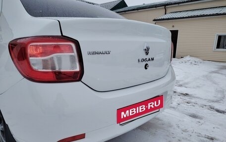 Renault Logan II, 2017 год, 550 000 рублей, 11 фотография