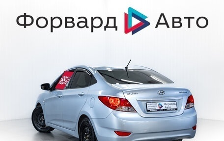 Hyundai Solaris II рестайлинг, 2013 год, 860 000 рублей, 5 фотография